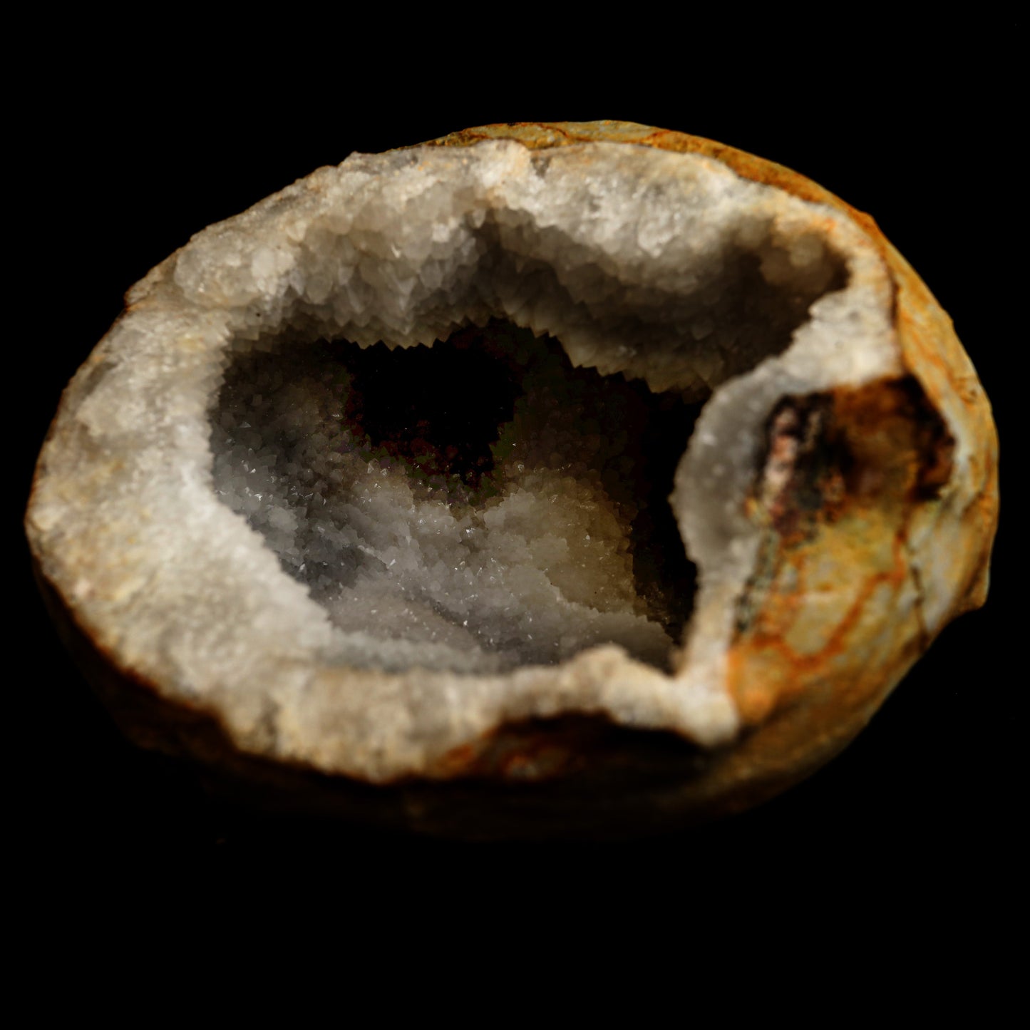 MM Quartz Geode Natural Mineral Specimen # B 5061 https://www.superbminerals.us/products/mm-quartz-geode-natural-mineral-specimen-b-5061 Features: With a geode lined with beige, glossy MM Quartz crystals, this is a beautiful piece. The crystals have a glossy, almost crystalline sheen to them, and their edges are sharp. This item has a gleaming sheen to it.