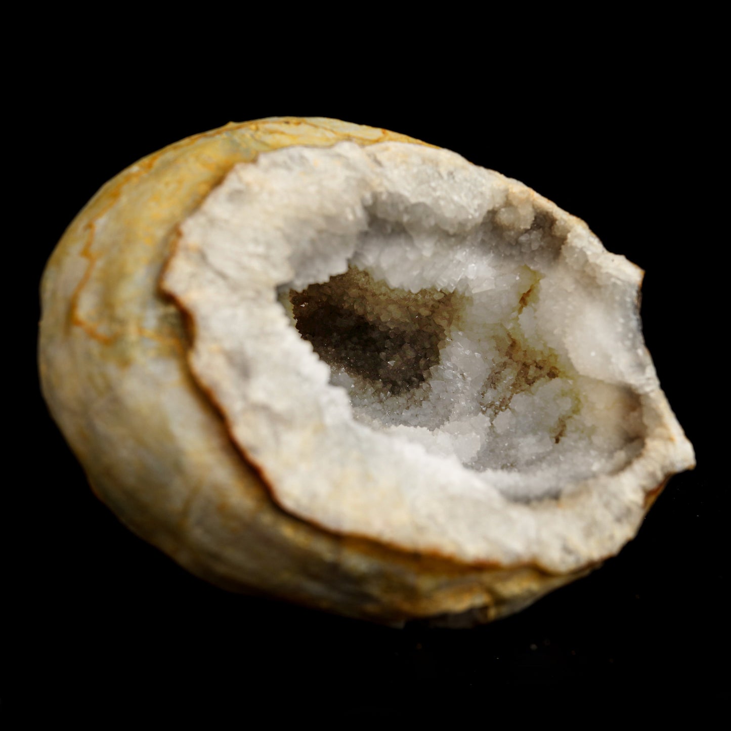 MM Quartz Geode Natural Mineral Specimen # B 5061 https://www.superbminerals.us/products/mm-quartz-geode-natural-mineral-specimen-b-5061 Features: With a geode lined with beige, glossy MM Quartz crystals, this is a beautiful piece. The crystals have a glossy, almost crystalline sheen to them, and their edges are sharp. This item has a gleaming sheen to it.