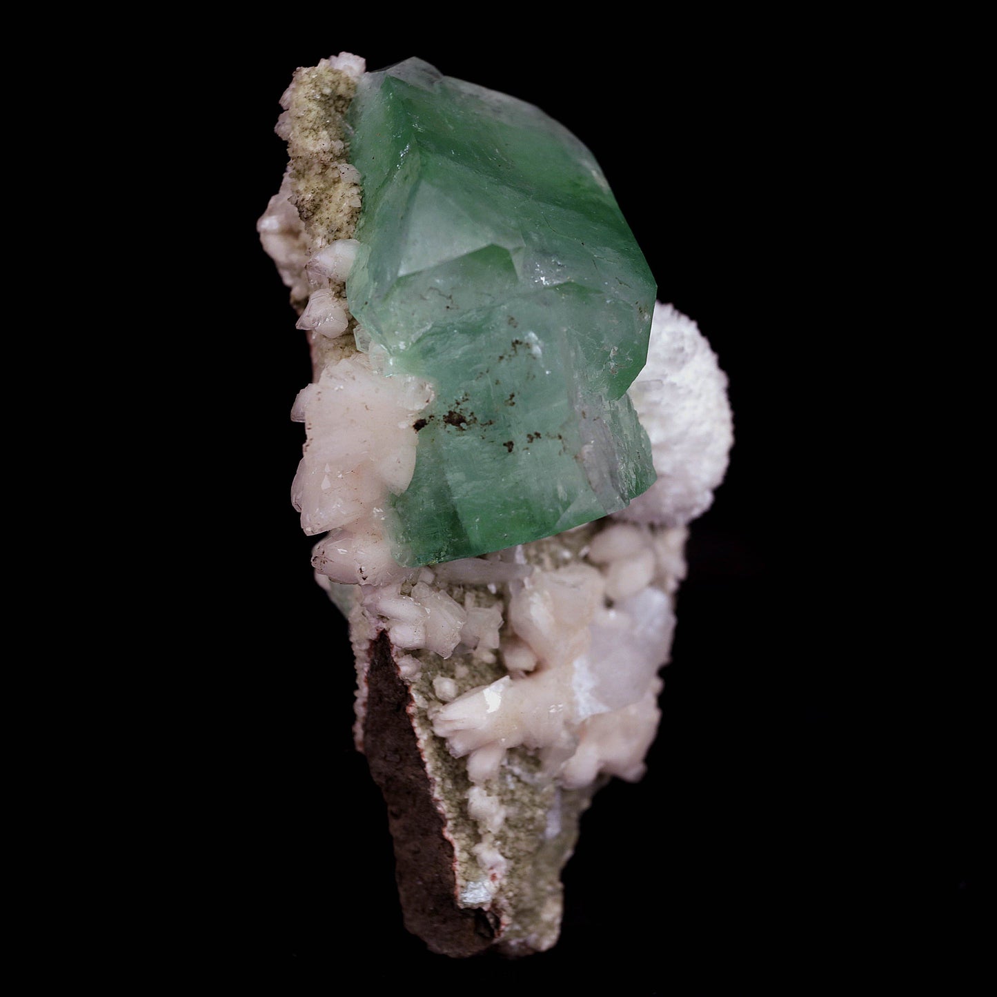 Pesudo Green Apophyllite with Mordenite Stilbite Natural Mineral Speci… https://www.superbminerals.us/products/pesudo-green-apophyllite-with-mordenite-stilbite-natural-mineral-specimen-b-4602 Features:The gemmy and glossy light mint-green apophyllite crystals on this extremely attractive specimen from Jalgaon are complemented with snow-white spikeballs of brittle mordenite needles. Atop the green, some of the apophyllite crystal terminations became colourless. This is a reasonably rare and exceptional