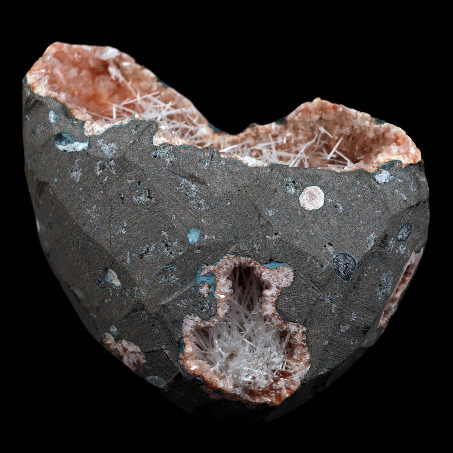 Scolecite Accular Sprays Inside Heulandite Geode Natural Mineral Speci… https://www.superbminerals.us/products/scolecite-accular-sprays-inside-heulandite-geode-natural-mineral-specimen-b-4901 Features: Decorative geode encircled with beige, glossy Heulandite crystals, this piece has a pleasing aesthetic appearance. The crystals have a well-defined sheen that is pearly, almost glassy in appearance. This item has a lot of glimmer to it. The condition is excellent. Primary Mineral(s): Scolecite