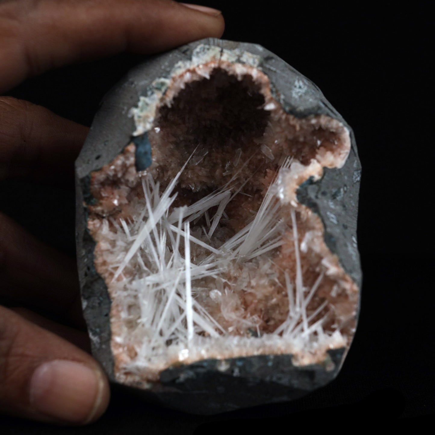 Scolecite Sprays Inside Heulandite Geode Natural Mineral Specimen # B… https://www.superbminerals.us/products/scolecite-sprays-inside-heulandite-geode-natural-mineral-specimen-b-4908 Features: Scolecite crystals are interspersed throughout a very large Geode that is lined with beige Heulandite crystals. The sprays of Scolecite crystals are glossy, colourless, highly translucent, acicular (needle-like) in shape.The crystal creation is a work of art in and of itself. Primary Mineral(s): Scolecite
