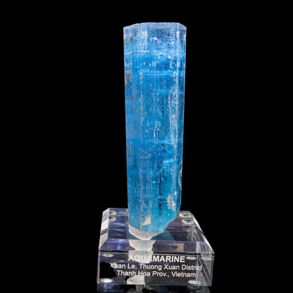 Blue Beryl var. Aquamarine Natural Mineral Specimen # B 6824 Apohyllite Superb Minerals 