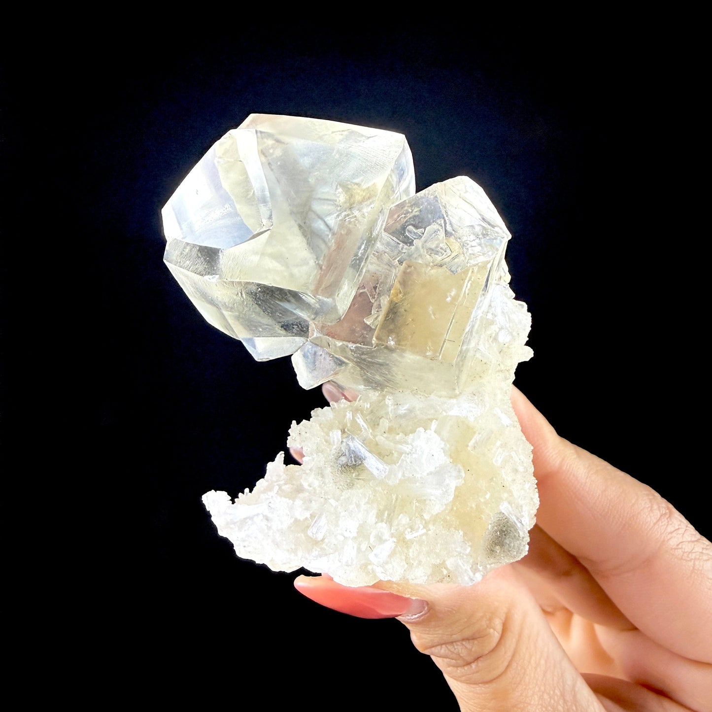 Clear Calcite Cluster on Chalcedony Matrix – Premium Zeolite Mineral from Jalgaon # DKT91 Calcite Superb Minerals 