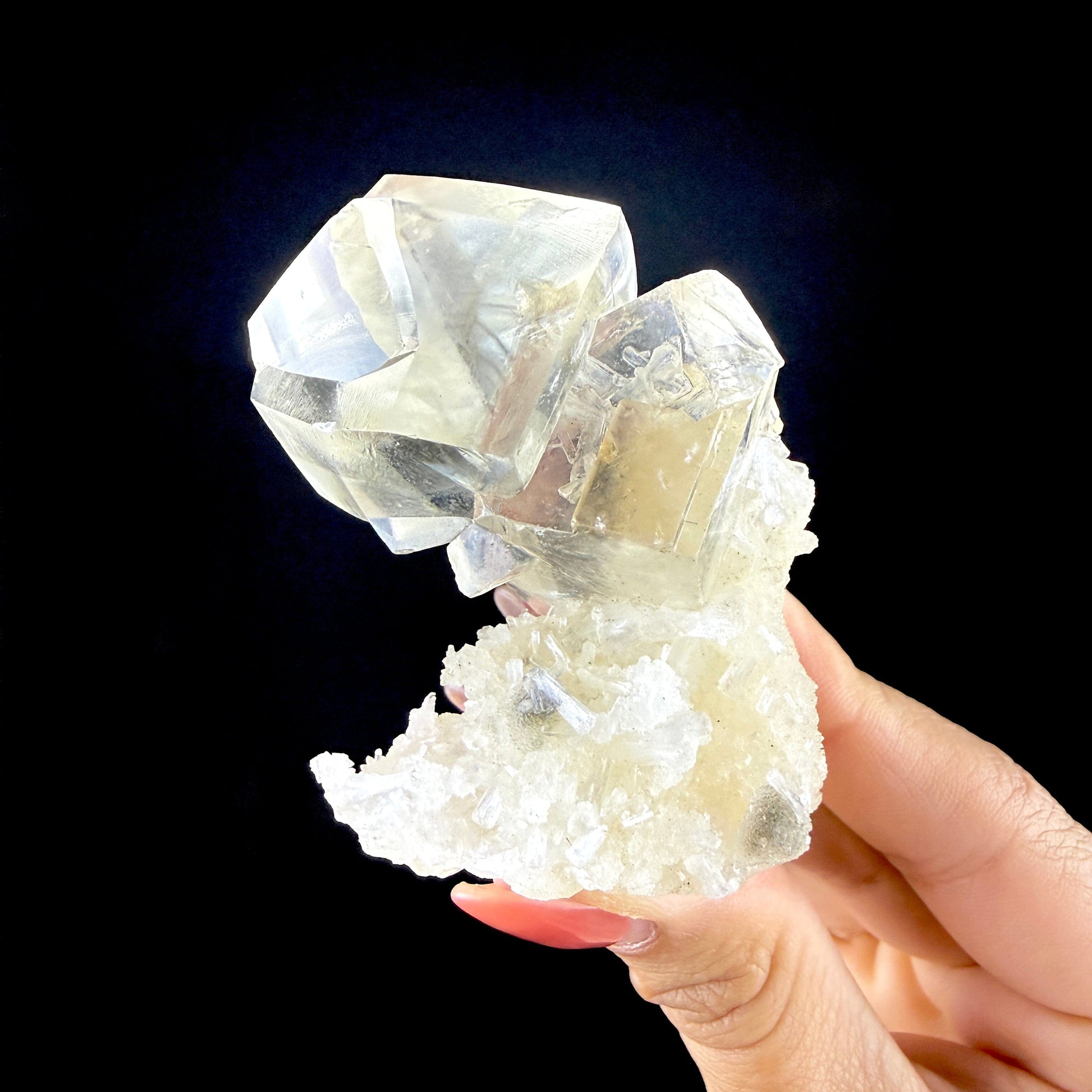 Clear Calcite Cluster on Chalcedony Matrix – Premium Zeolite Mineral from Jalgaon # DKT91 Calcite Superb Minerals 