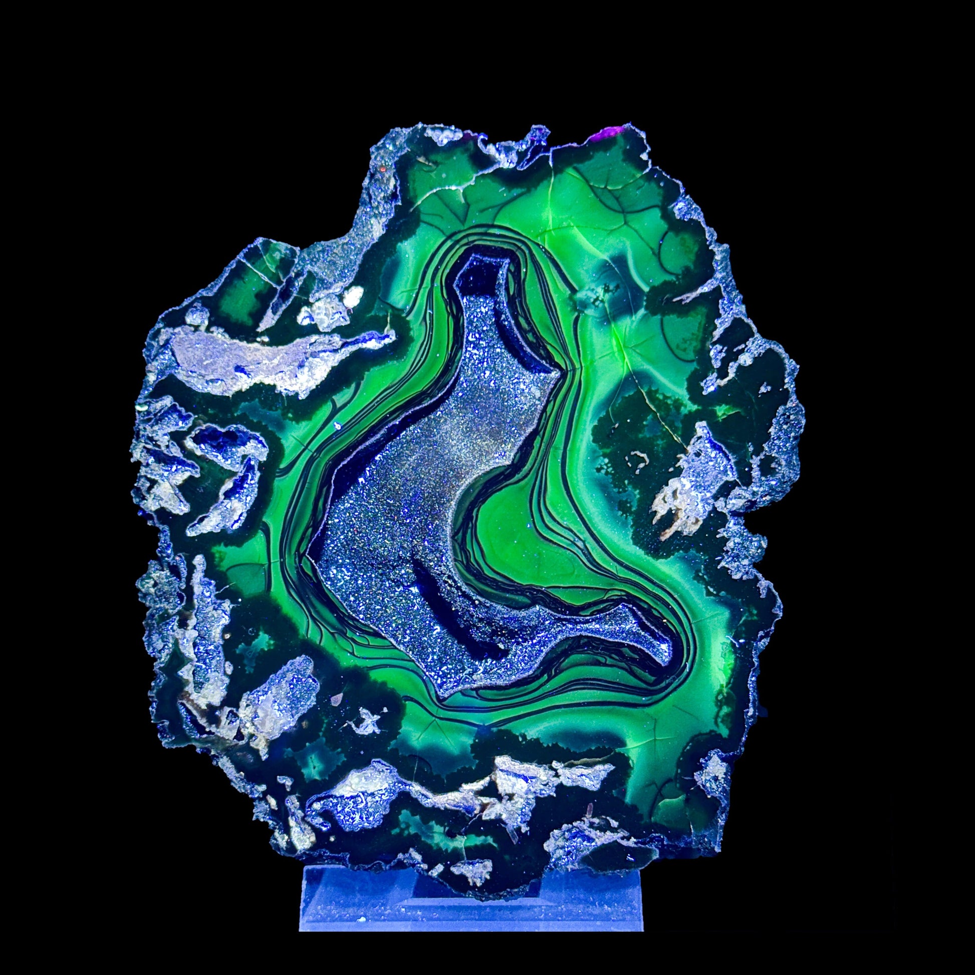 Crater Agate – Fluorescent Chalcedony Quartz Specimen from Chubut , Argentina (UV Reactive) # B 7182 Crater Agate Superb Minerals 