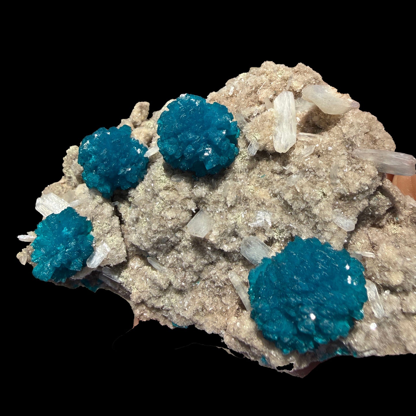 Lustrous Electric-Blue Cavansite Rosette with Stilbite on Sparkling Heulandite Matrix – Rare Indian Zeolite Mineral Specimen from Pune # B DKT141 Cavansite Superb Minerals 