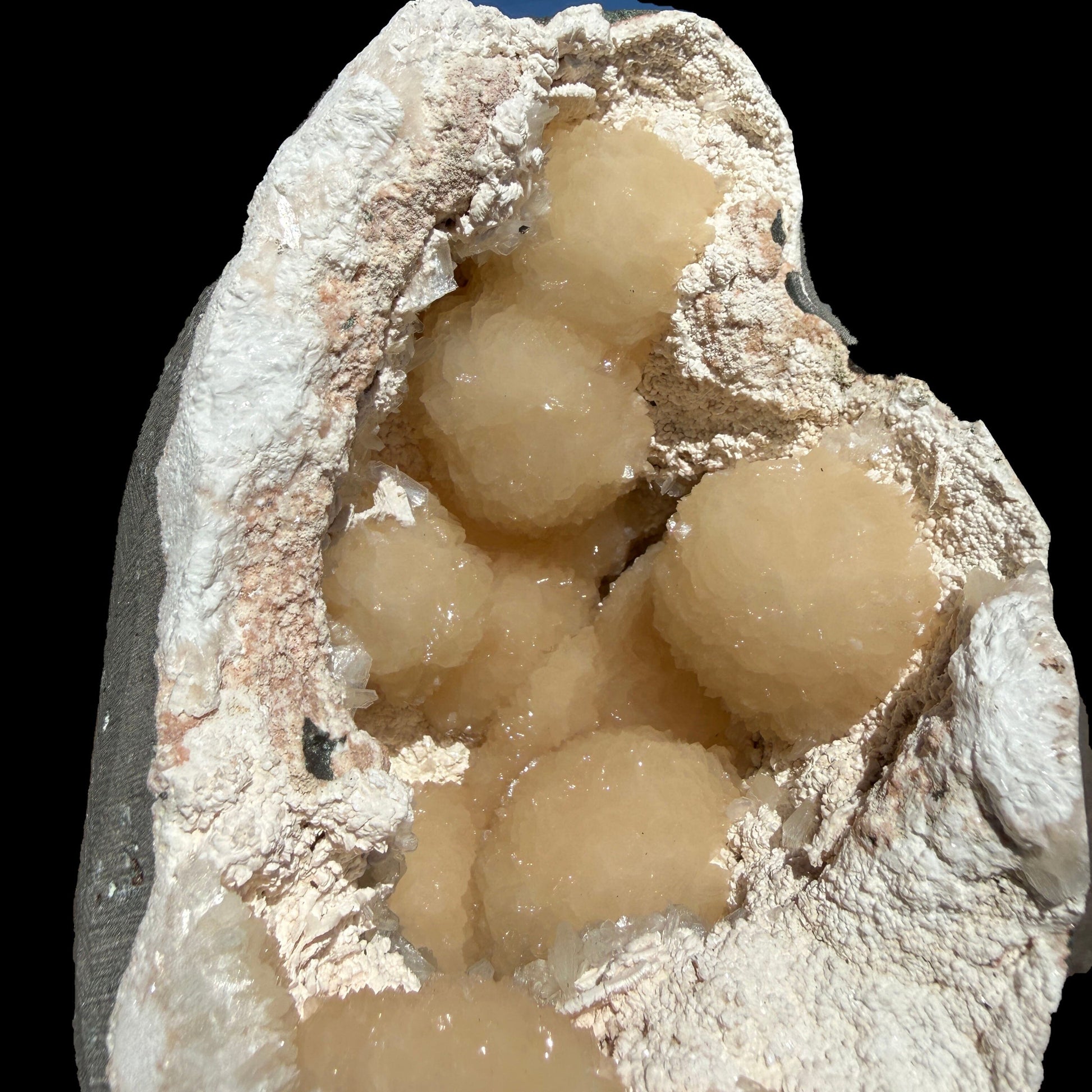 Peach Stilbite Clusters in Shimmering Chalcedony Geode Vug – Premium Indian Zeolite Mineral Specimen from Nashik # DKT120 Stilbite Superb Minerals 