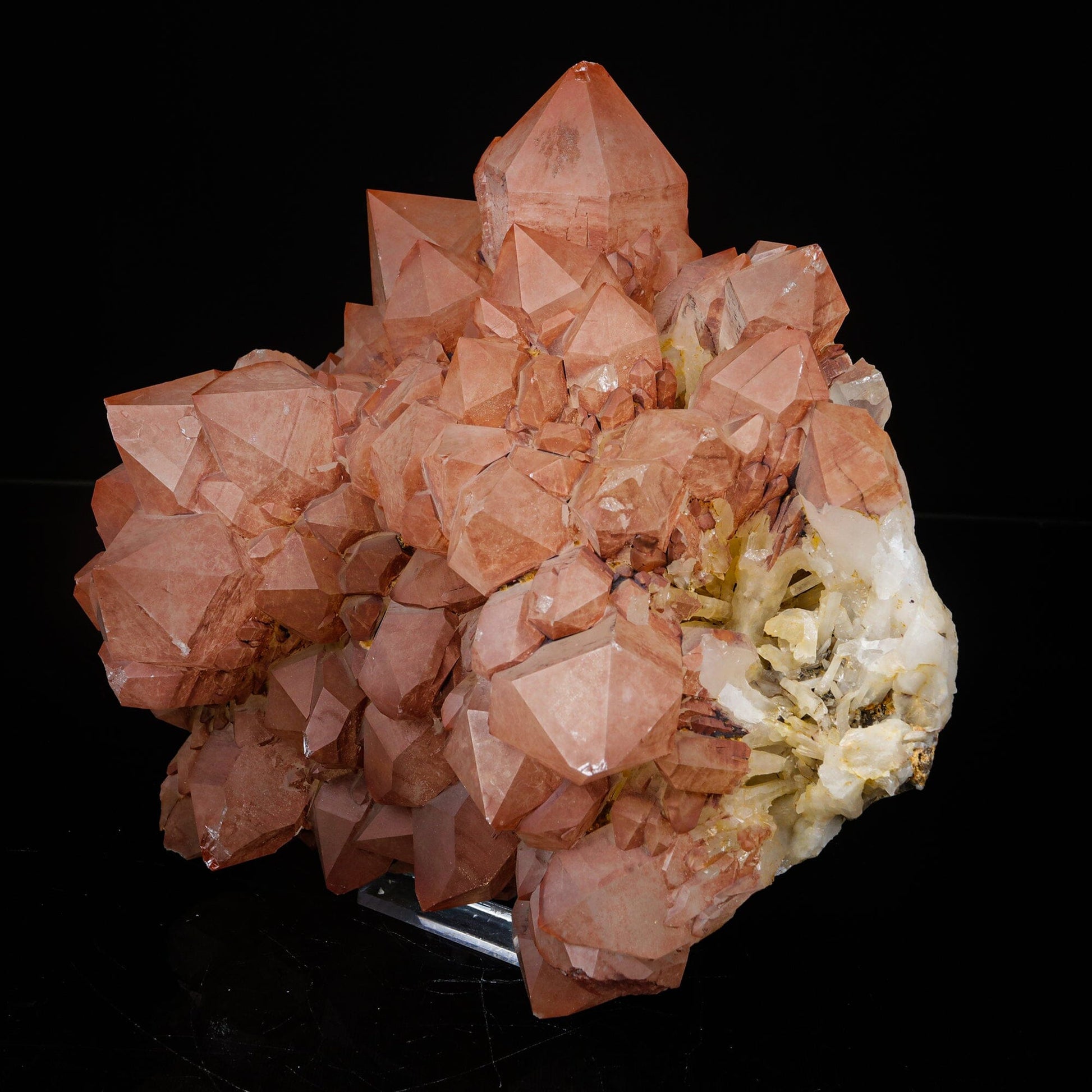 Red Quartz cluster Natural Mineral Specimen # B 7094 QUARTZ Superb Minerals 