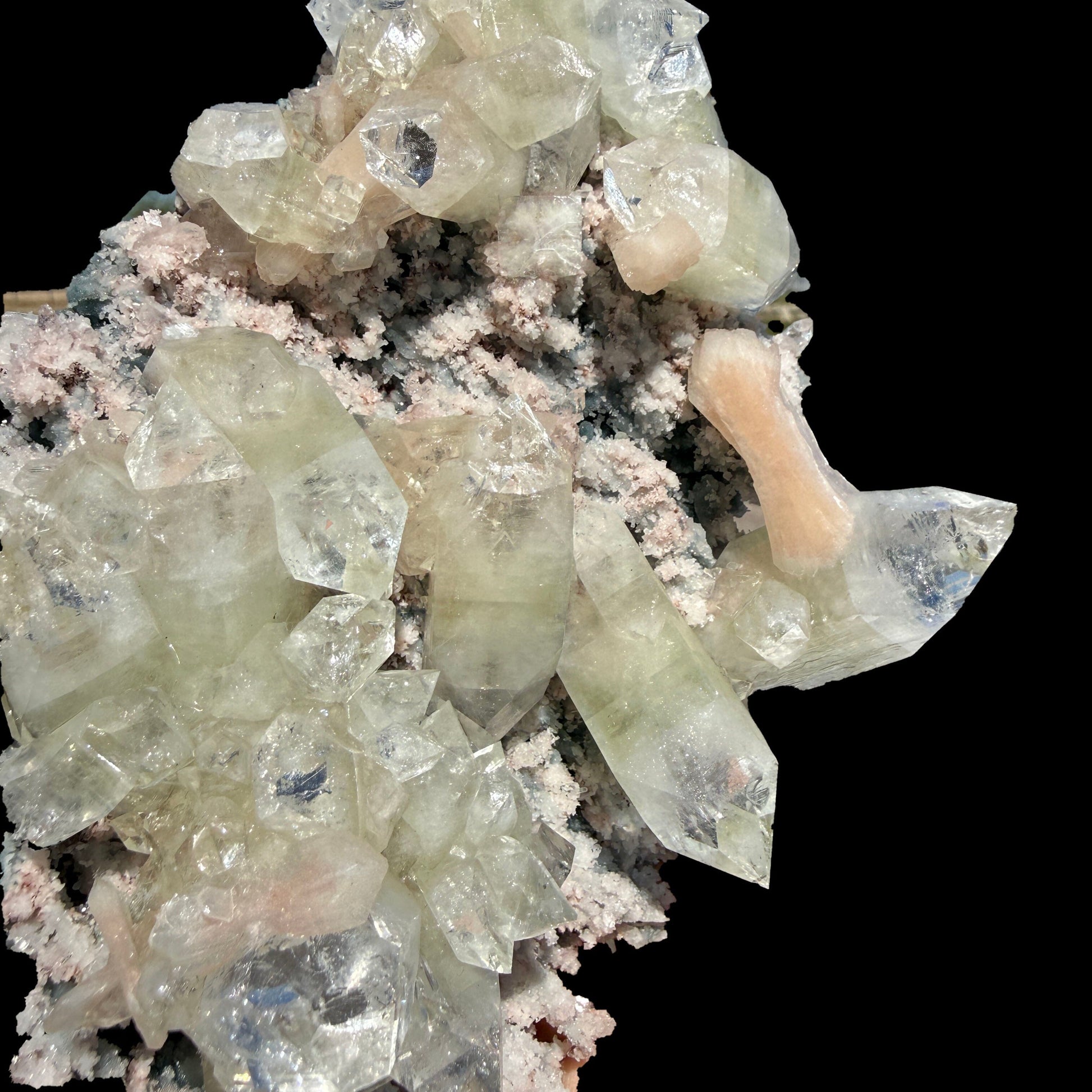 Sharply Terminated Green Apophyllite with Stilbite on Pink Chalcedony Matrix – Zeolite Mineral Specimen from Jalgaon # DKT122 Apophyllite Superb Minerals 