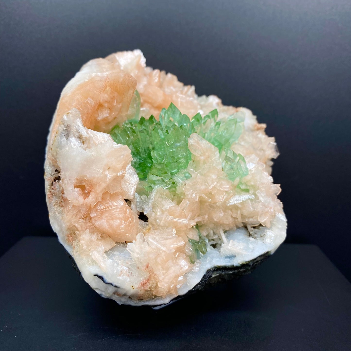 Apophyllite DK82 Superb Minerals 