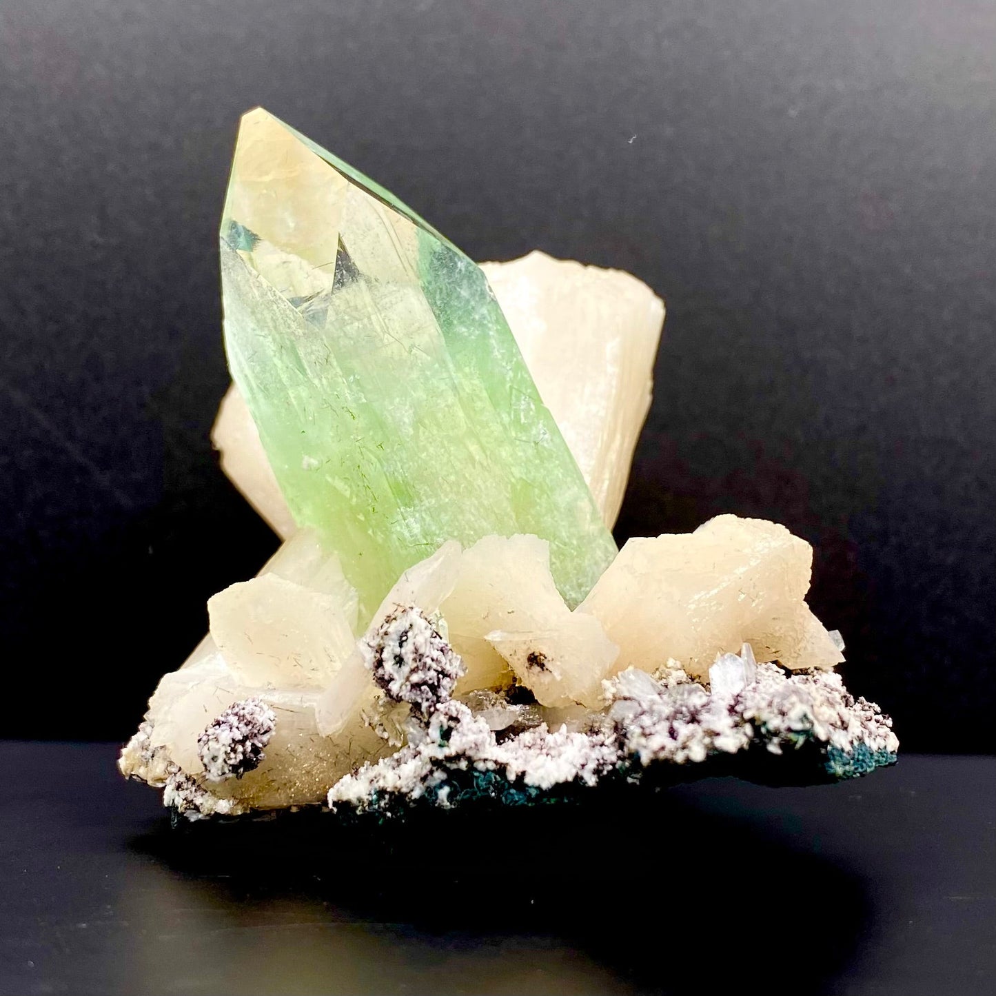 Apophyllite DK85 Superb Minerals 