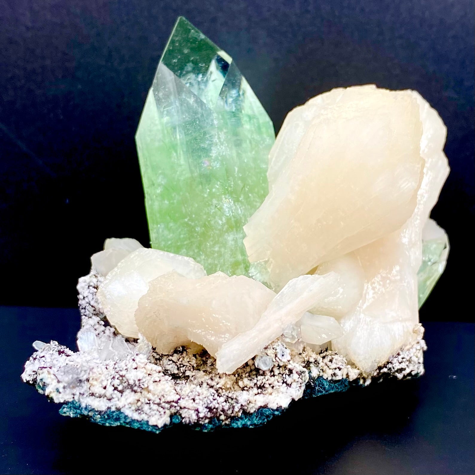 Apophyllite DK85 Superb Minerals 
