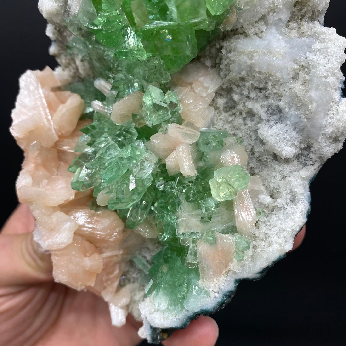 Green Apophyllite with Stilbite on Chalcedony Matrix from Jalgaon, Maharashtra, India. Natural mineral specimen. Museum grade mineral for crystal collectors.