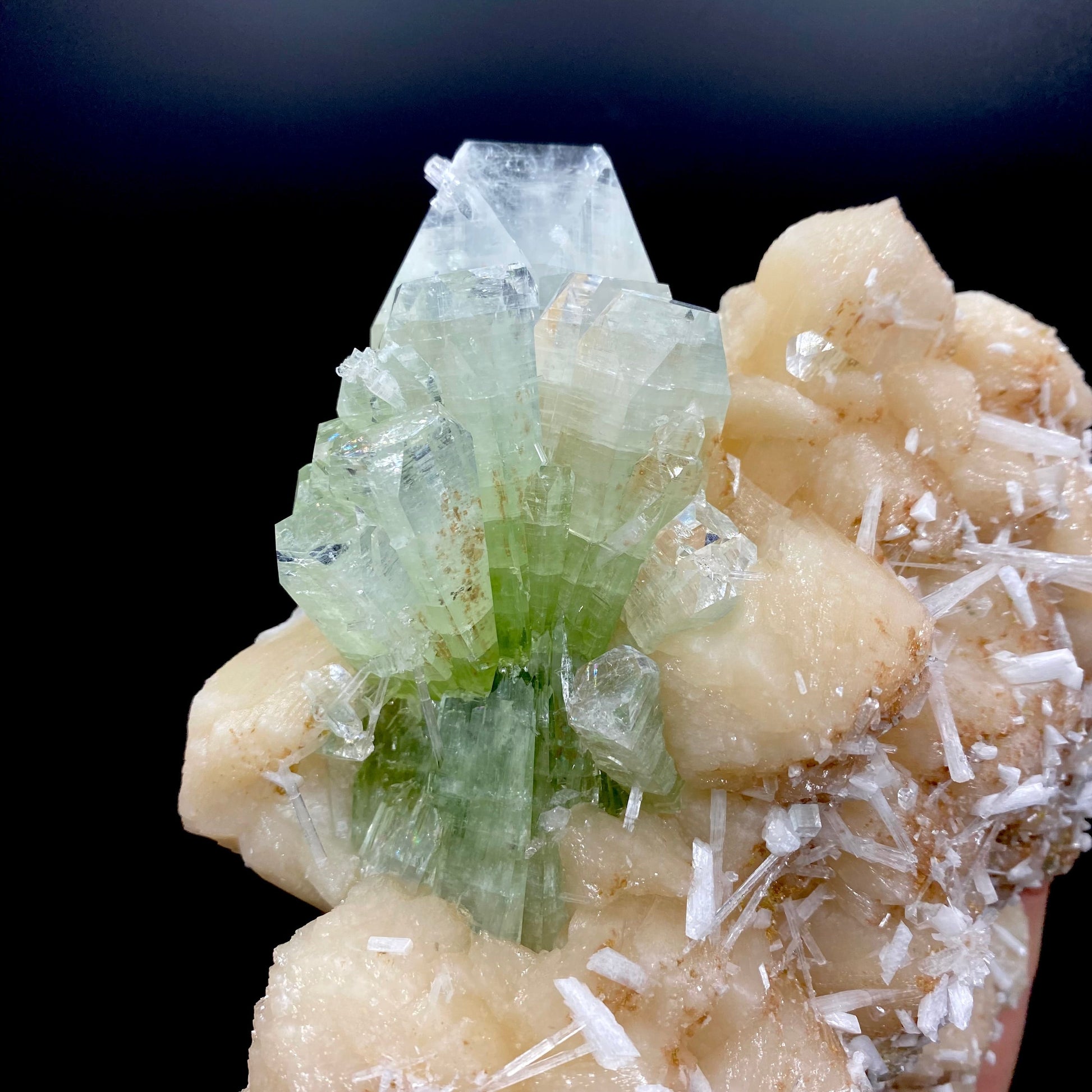 Apophyllite & Stilbite DK104 Superb Minerals 