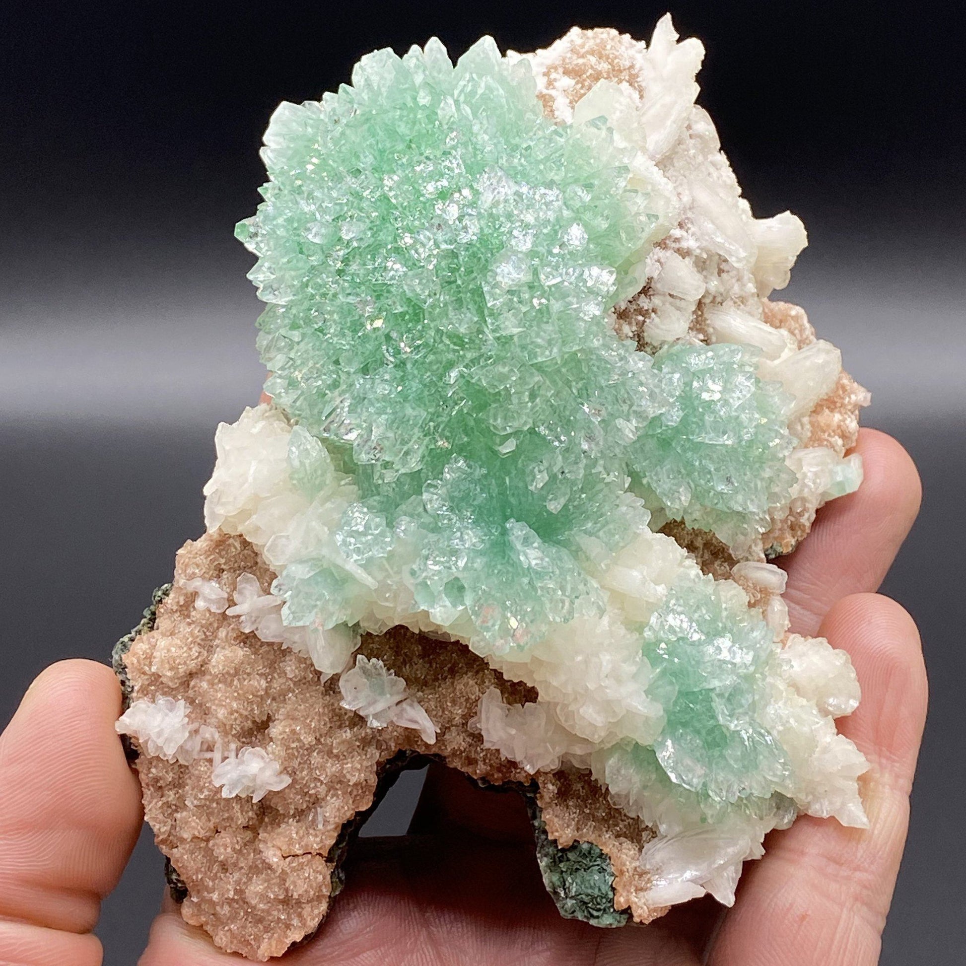 Apophyllite, Stilbite & Heulandite. Multiple Crystal Generations. Apophyllite Superb Minerals 
