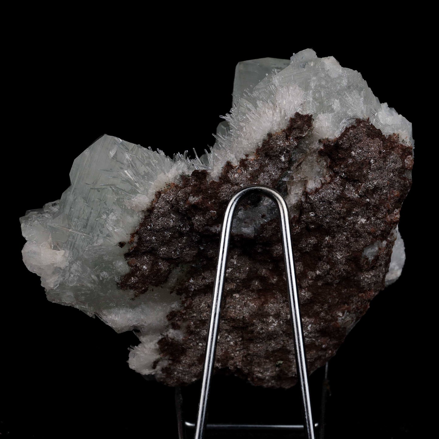Fluorapophyllite Twin big Crystal with Stilbite Natural Mineral Specim…  https://www.superbminerals.us/products/fluorapophyllite-twin-big-crystal-natural-mineral-specimen-b-4641  Features: A typical Deccan Trap association specimen with strong, extremely glossy, crisp, well-formed, blocky, green and colourless Fluorapophyllite crystals (K).which are linked with extremely glossy, delicate peach coloured Stilbite-Ca "sheaves" A Chalcedony "core" may be seen in a tiny region on the back.