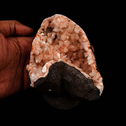 Heulandite Crystal Geode Natural Mineral Specimen # B 5190  https://www.superbminerals.us/products/heulandite-crystal-geode-natural-mineral-specimen-b-5190  Features: Beautiful Peach Heulandite Cluster. Heulandite belongs to the Zeolite family and crystallizes in tabular, trapezoid, granular, and massive forms. Heulandite comes in a variety of colors. Primary Mineral(s): Heulandite Secondary Mineral(s): N/AMatrix: N/A 5 Inch x 4 InchWeight : 690 GmsLocality: Aurangabad