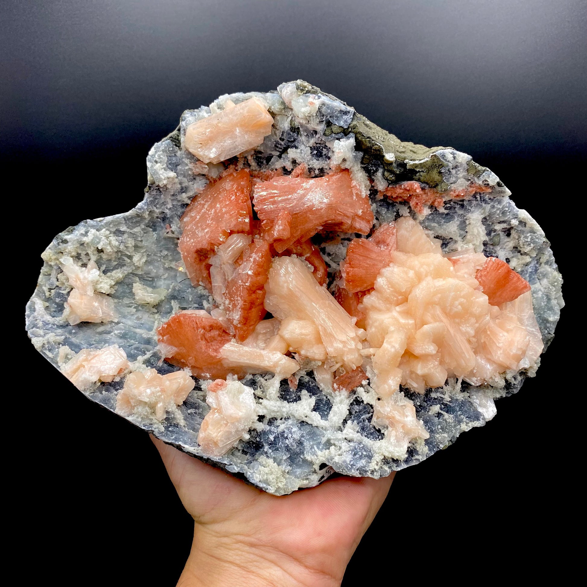 Heulandite & Stilbite DK107 Superb Minerals 