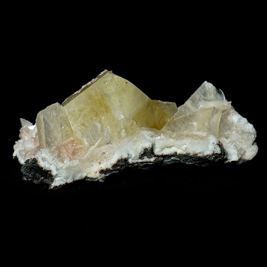 Powellite (Fluorocent Rare Find) with Stilbite Natural Mineral Specime…  https://www.superbminerals.us/products/powellite-fluorocent-rare-find-with-stilbite-natural-mineral-specimen-b-4981  Features:&nbsp;Beautiful specimen of gemmy Powellite crystal with Stilbite and Heulandite crystals from Nashik District, India. Powellite is the rarest and most desirable mineral from the Deccan Traps of India.&nbsp; It displays pleasing golden color doubly terminated Powellite crystal aesthetically 