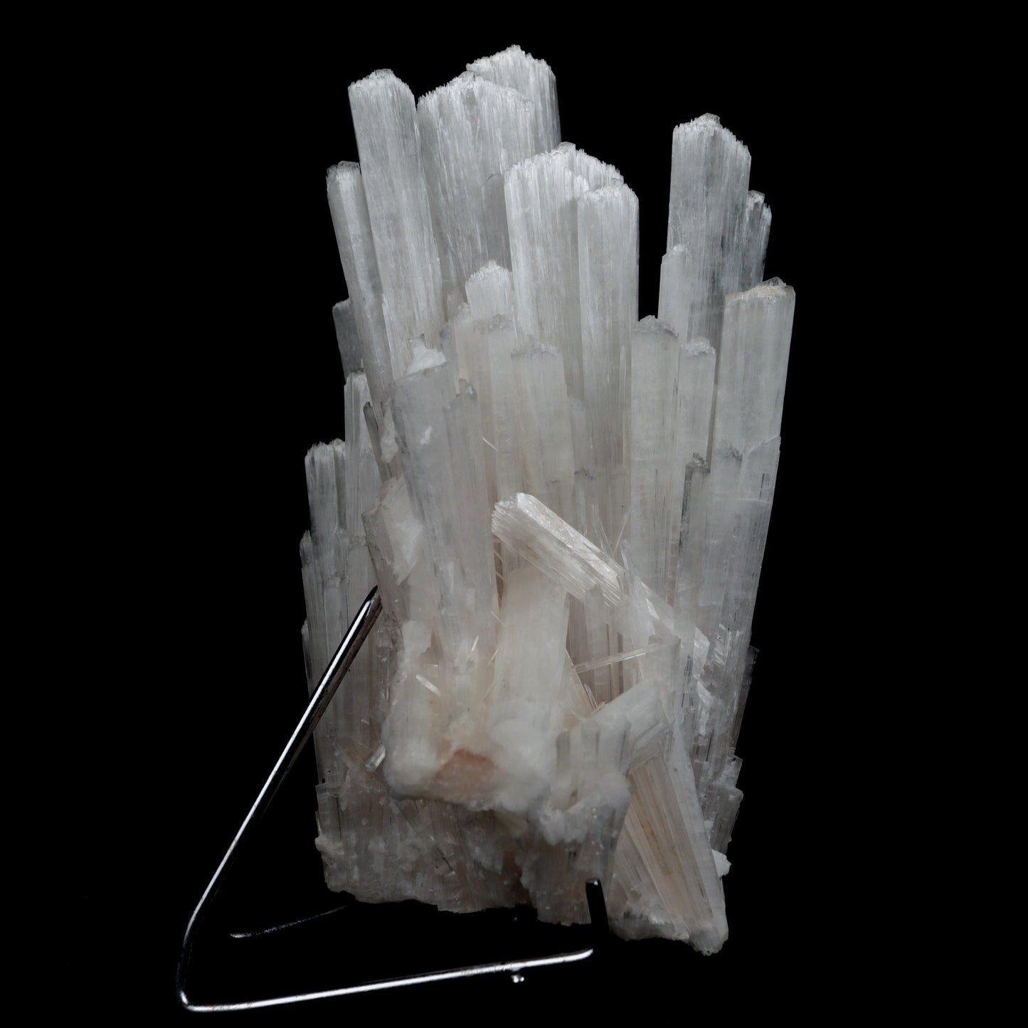 Scolecite Sprays Natural Mineral Specimen # B 4765  https://www.superbminerals.us/products/scolecite-sprays-natural-mineral-specimen-b-4765  Features: Recent discoveries in Nashik have yielded some spectacular intergrown jackstraw sprays of glassy, iridescent, clear to translucent scolecite prism. STUNNING. The stunning crystals extend in every direction. 